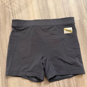 turnover short tight tracksmith